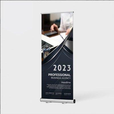 Custom Retractable Banners