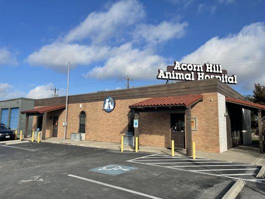 Acorn Hill Animal Hospital