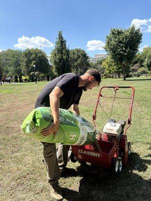 Slice seeding Topiary Park