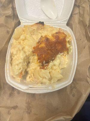 TASTELESS. This is the worst Haitian Mac and cheese ever. I understand they have a new location but what happened to the food quality