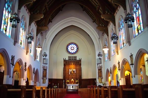 photo courtesy of wedding photographer Ari Simphuokham