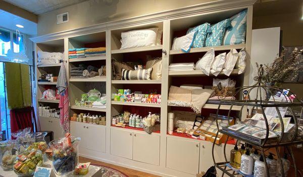 Phina's Fine Linens