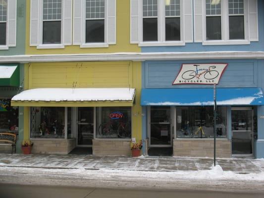 Heavy Pedal Bicycles