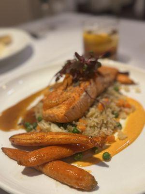 Ernie's Food & Spirits