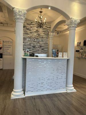 NutriFlo IV Lounge