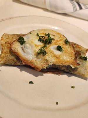 Spinach and mushroom gruyere crepe with no gruyere even though I ordered it as is?