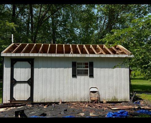 Tom’s Painting and Roofing