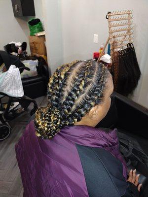 M&K Hair Braiding Salon Inc