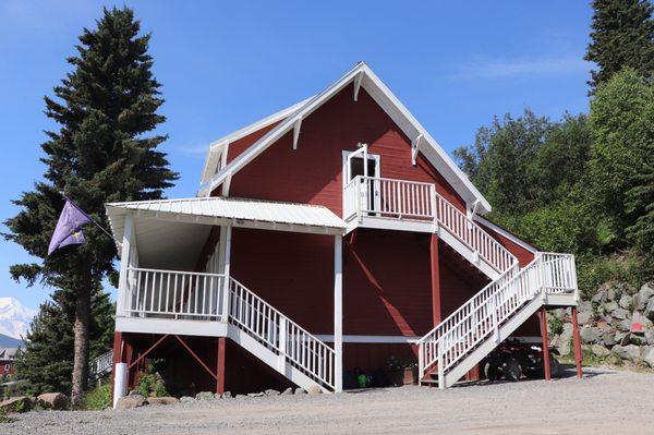 Kennicott Glacier Lodge