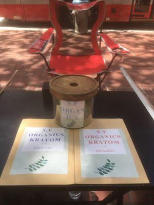 Red & white vein Kratom!!