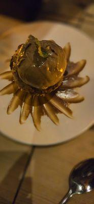 Bread pudding with ice cream