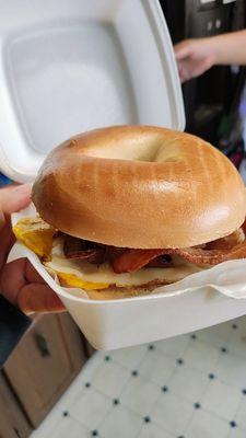 Breakfast sandwich