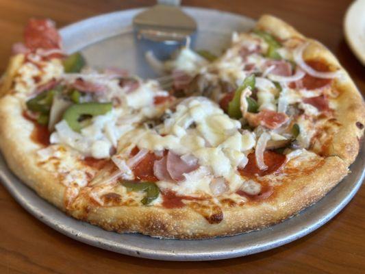 Mini super supreme pizza