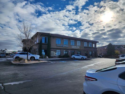 Edward Jones - Kenneth A Diamond