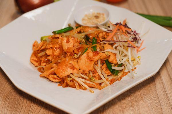 Pad Thai with Chicken