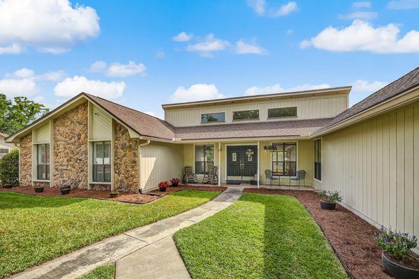 Fabulous Mandarin Home