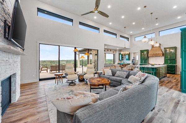 Windows and sliding doors