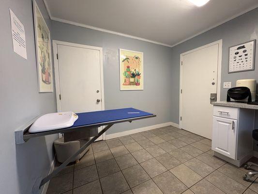 Mendakota Animal Hospital