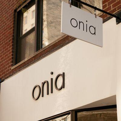 Onia storefront
