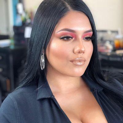 Glam makeover with minx lashes