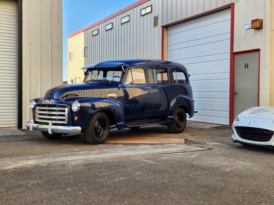 Lines Auto Restorations