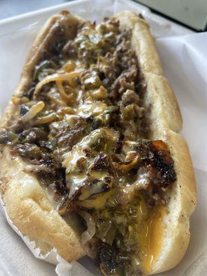 we present the Philly Both Ways, a tribute to Philly Cheese Steak aficionados. Opt for the 6" or 9" versions, brimming with grilled green pe