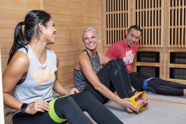 HOTWORX - Long Beach, CA - Spring St