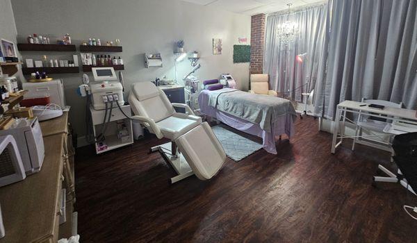 Holistic Fitness and Med Spa