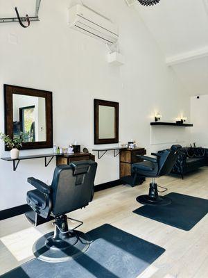 Client chair station