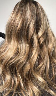 Love my blondes so healthy and shiny!