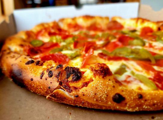 Check out that AMAZING crust!