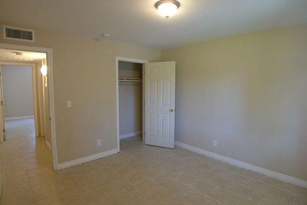 Laurel Canyon Apartments