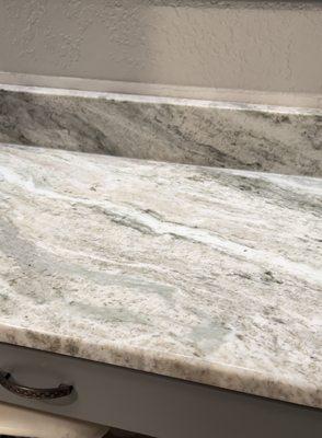 Burns Flooring & Kitchen Design