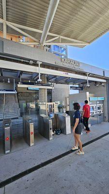 Kahauiki Station is directly connected to Kalihi Transit Center.