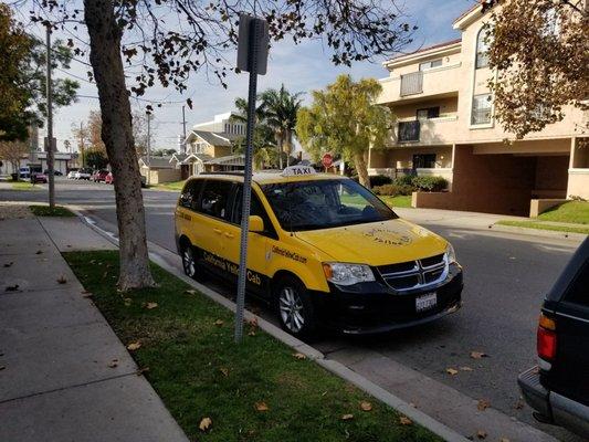 Anaheim Garden Grove Resort Taxi Cab