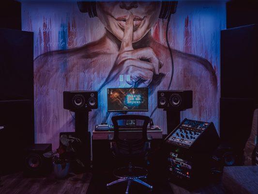 Sea Major Seven Studios