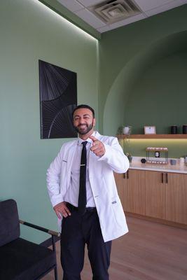 Offering affordable dental implants, bridges, root canals, dentures. Discounted prices and monthly payment options if no insurance.