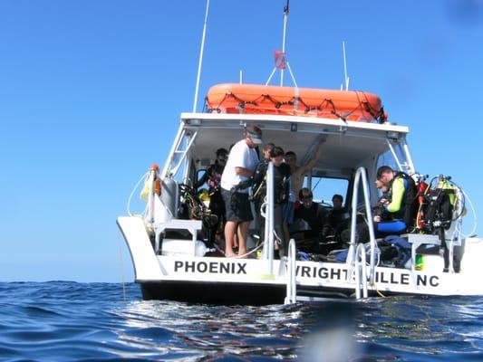 2011 Newton Dive Boat 41' long 22 Divers 100 n-miles range state of the art dive boat.