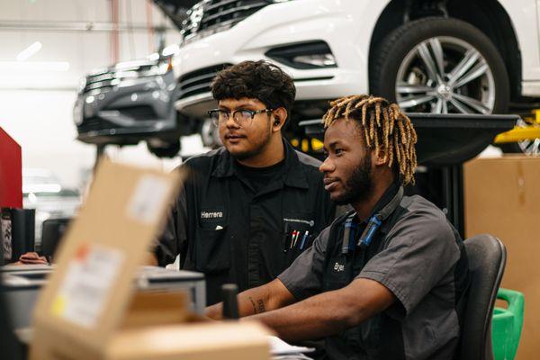 Volkswagen Cypress Service Center