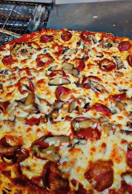 Old Stone Haus Tavern