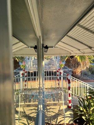 Couldnt even tell which side was the window and which was outside