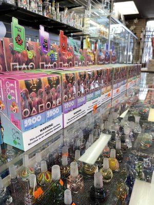 Great vapes in this store