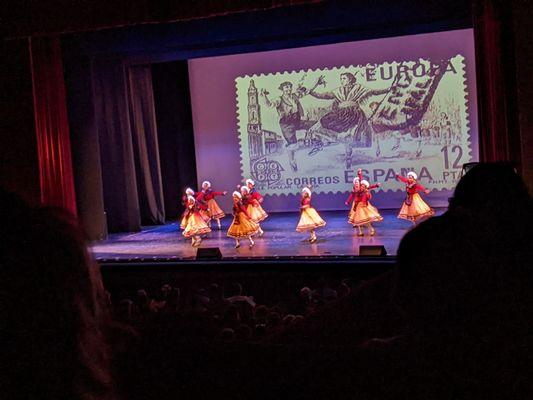 Breath taking display of cute and culturally adverse dancing