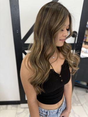 Long’s Hair Studio