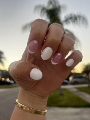 Luxury Nails and Spa