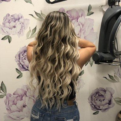 22 inch extensions. Beautiful