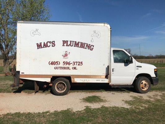 Mac's Plumbing