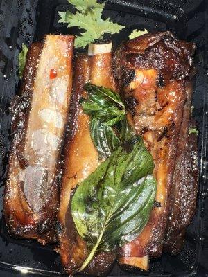 beer braised crispy ribs 4pcs