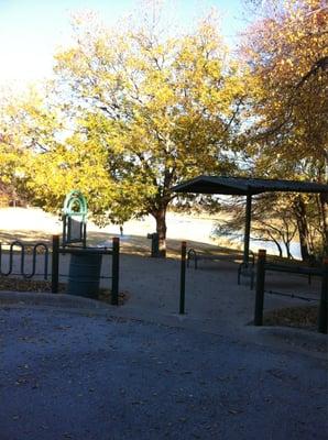 Water, shelter, benches, bike rack, map