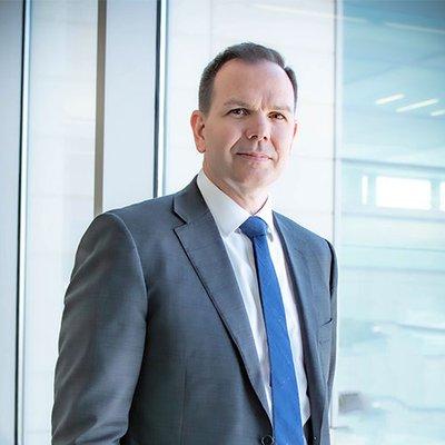 Cameron Fernandez
Founding Attorney
Certified Family Law Specialist